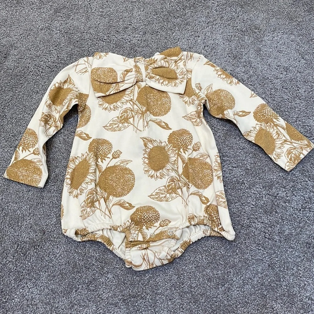 Kate Quinn Sunflower Bow Bubble